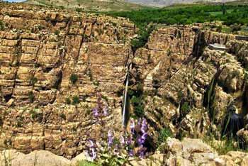 Piran Waterfall in Sarpol-e Zahab
